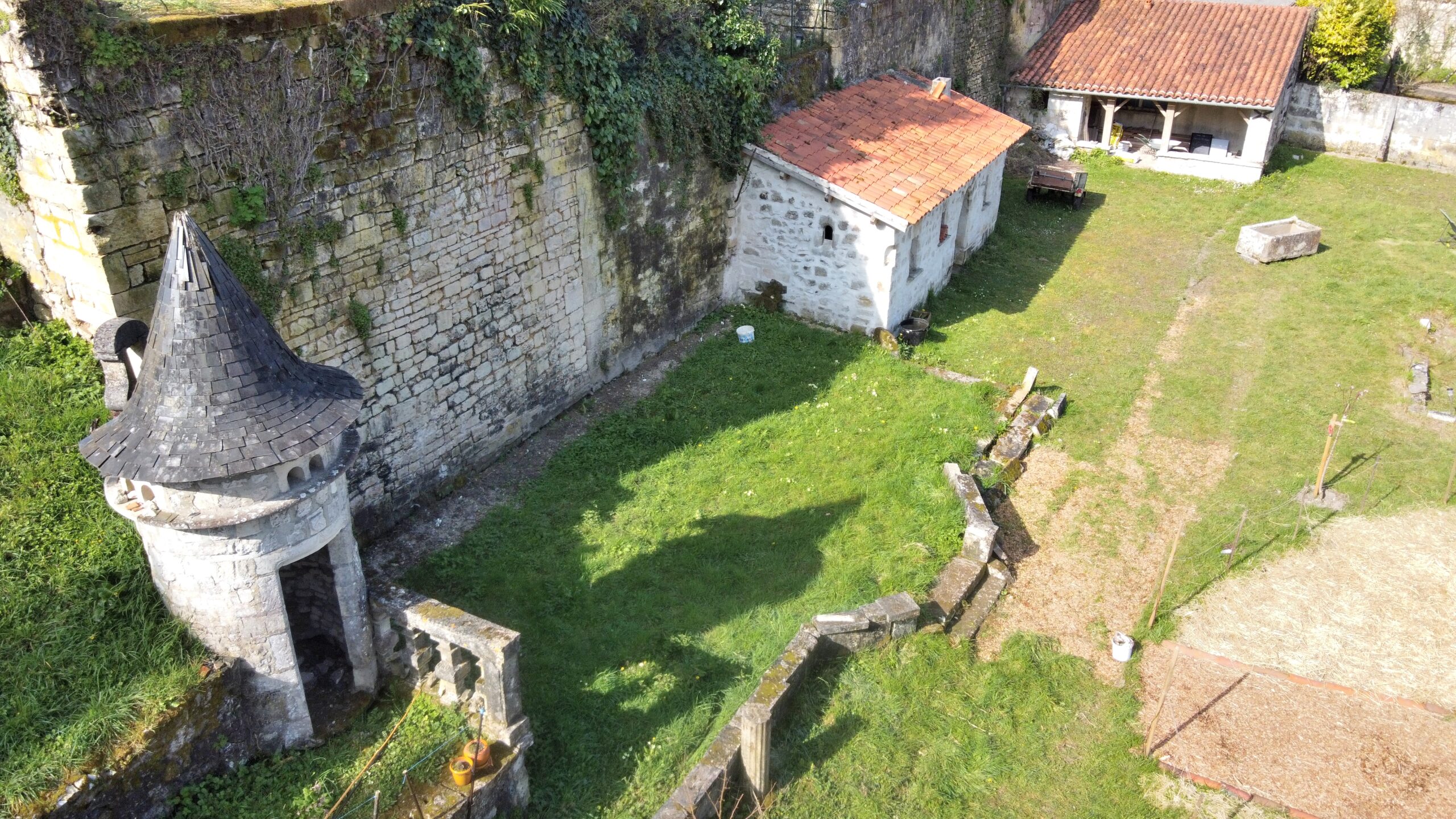 La Belle Étoile vue du jardin