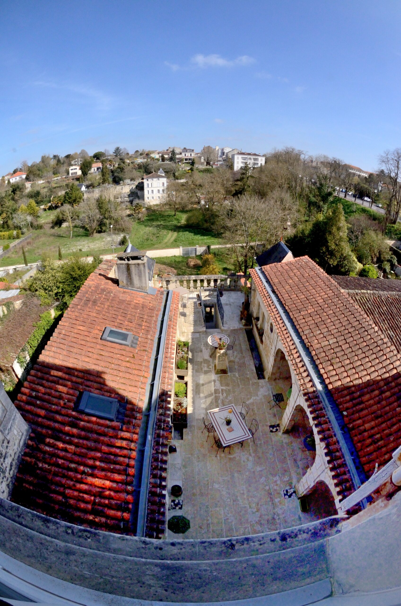 La Belle Étoile vue du jardin